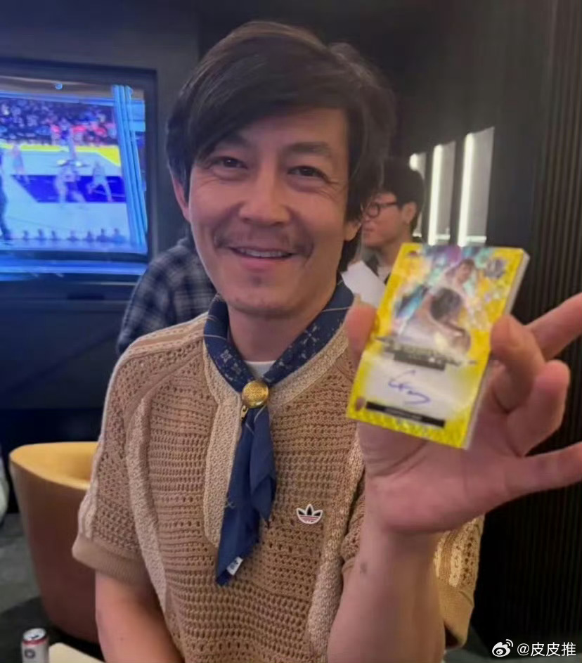陈冠希 老人斑陈冠希怎么老的这么快？才46岁的他看上去像55-60岁了