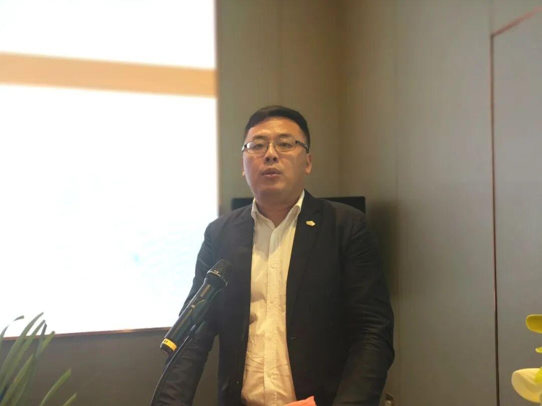 绿地香港聘任施华为同志为东部区域公司副总经理，分管东部区域公司项目管理项目生产和