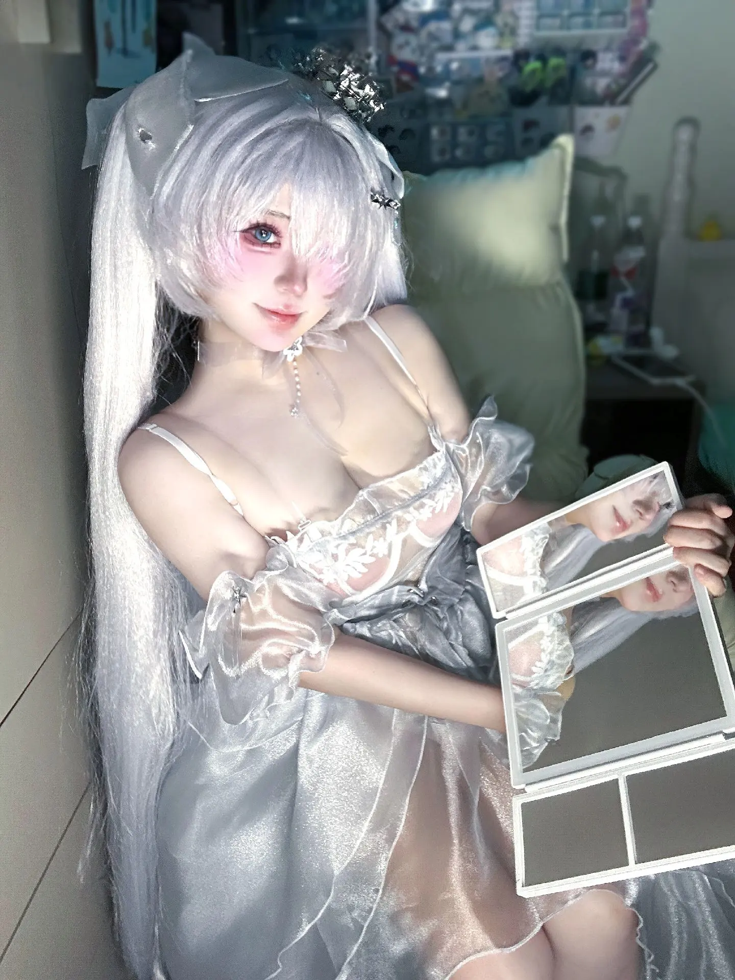 魔镜…魔镜…我是谁。