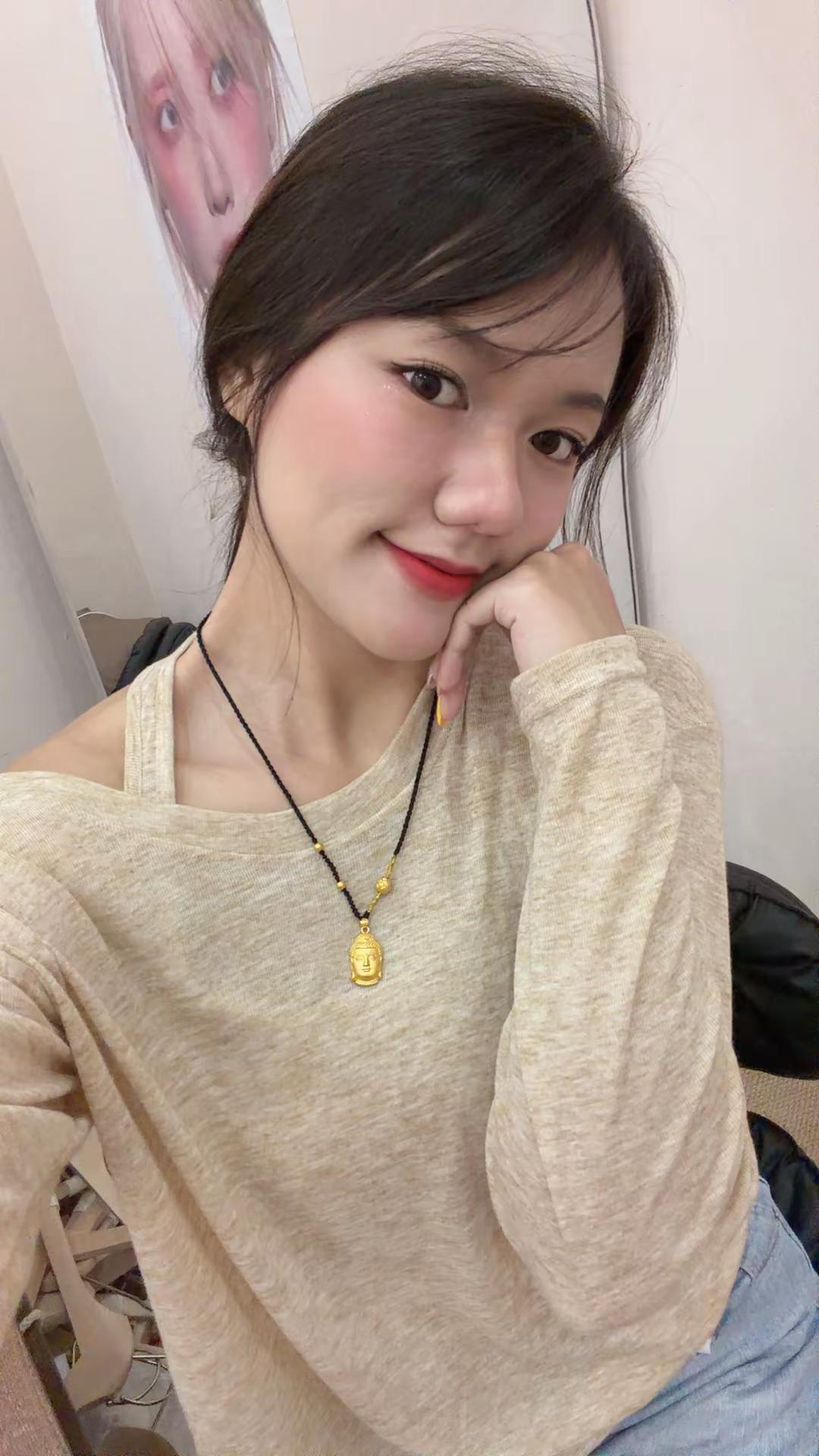 我说卖衣服好累啊 你说天天穿新衣服好爽啊 算了 跟你说不清楚