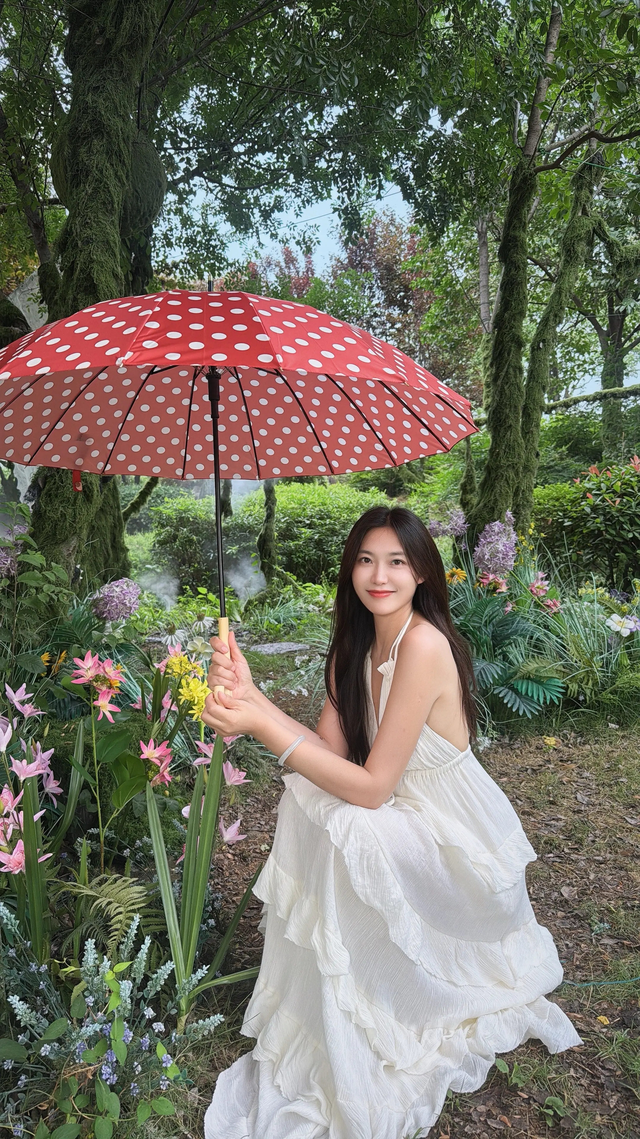误入绿野秘境 仿佛进入童话世界 今天做森林里的小仙子🧚‍♀️