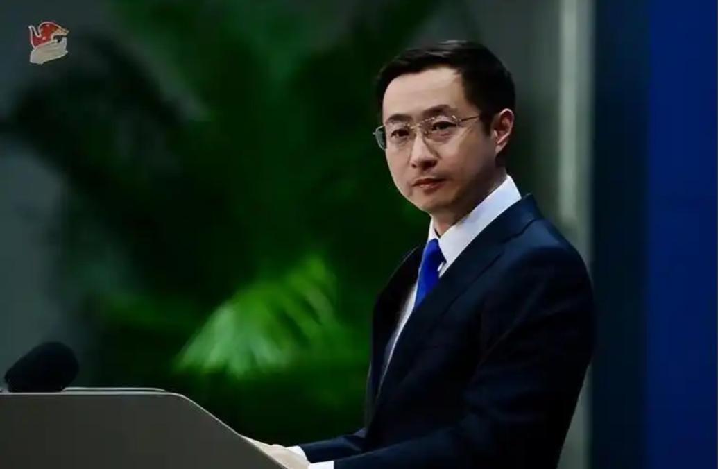 中国外交部发表严正声明。

6月9日，针对韩国三名国会议员窜台，中国外交部回应：