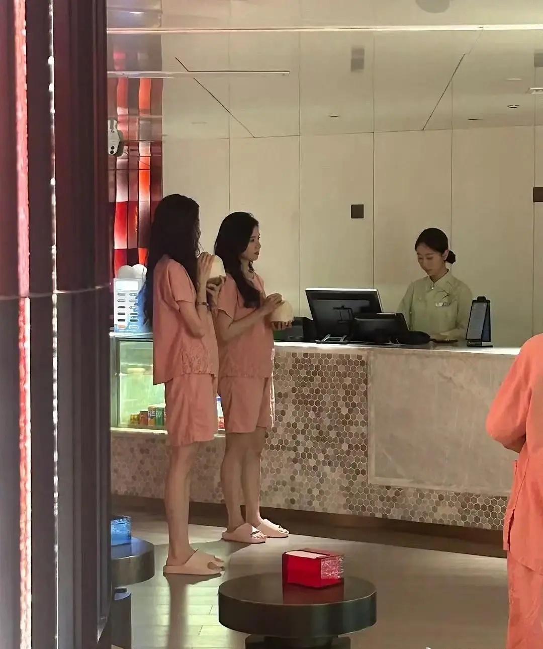 你们觉得明星身材（身高）重要还是长相  👸的颜我还是很能get到的 但是看整体