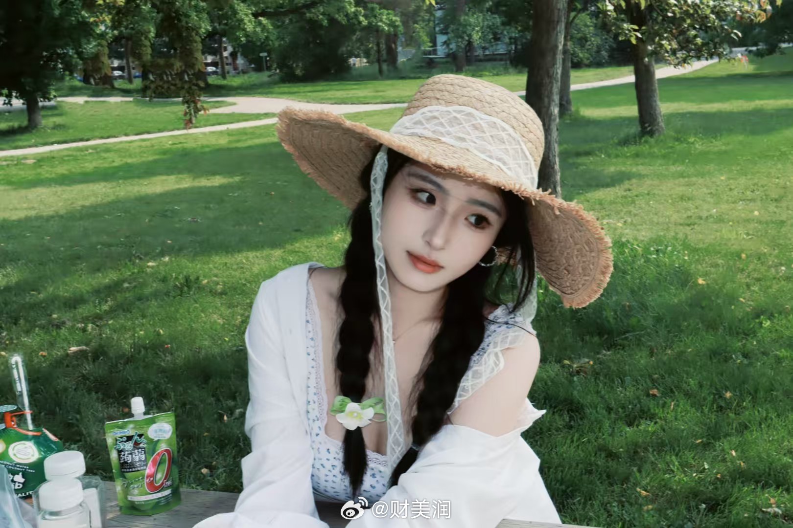说起电影院，满满都是回忆就想起来和霸总老公刚恋爱的时候那时候是6月份，外面很热不