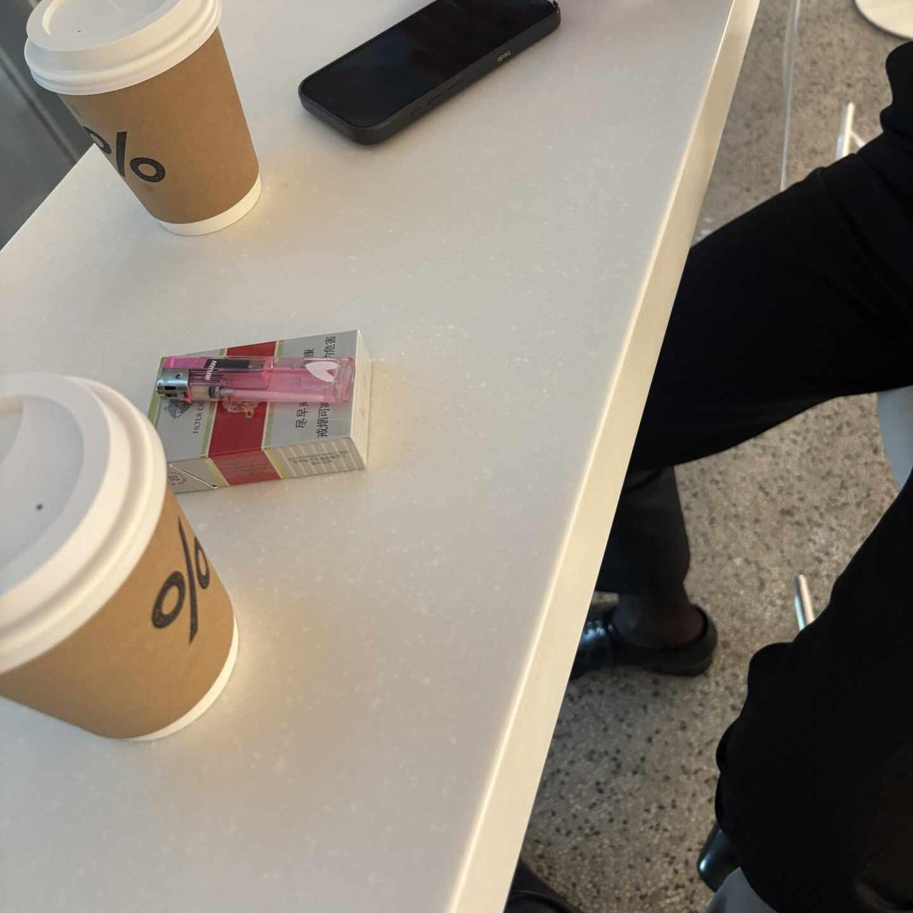 喝一杯👔
正装皮鞋 皮鞋丝袜 正装