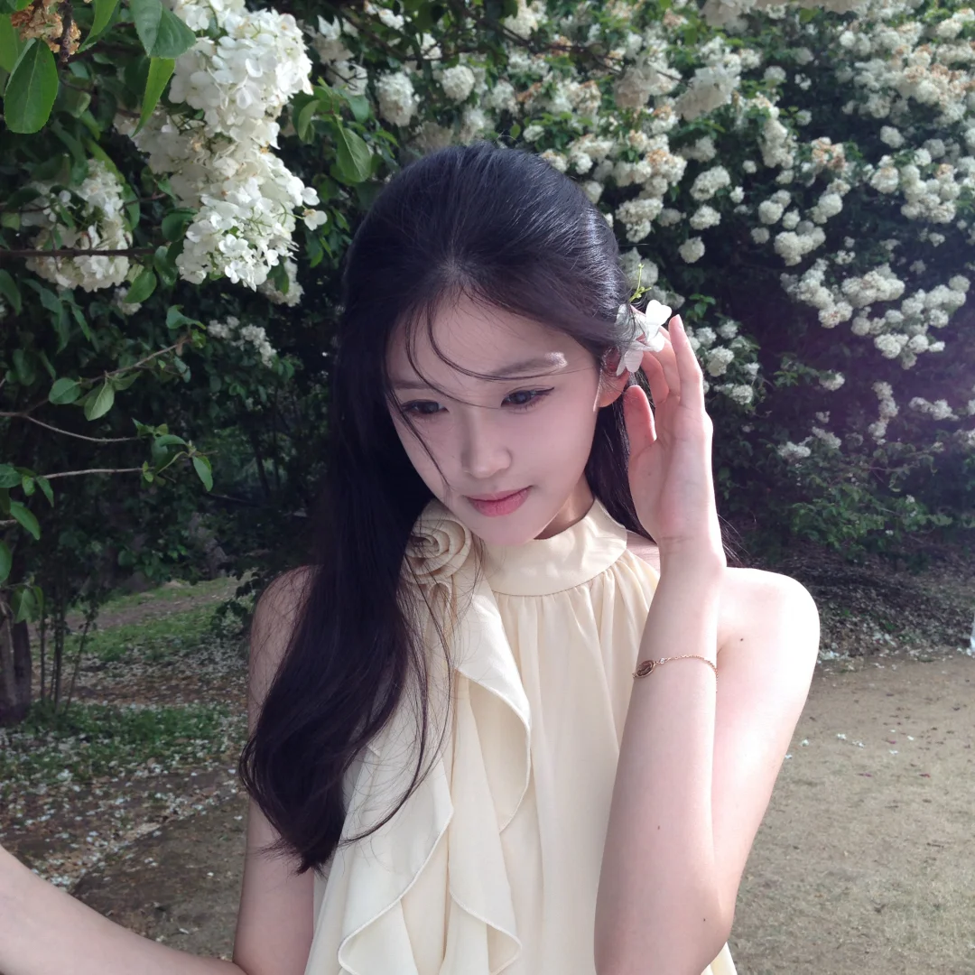 🍃 ᥫᩣ. 𝑺𝒑𝒓𝒊𝒏𝒈🍃WeChat头像
