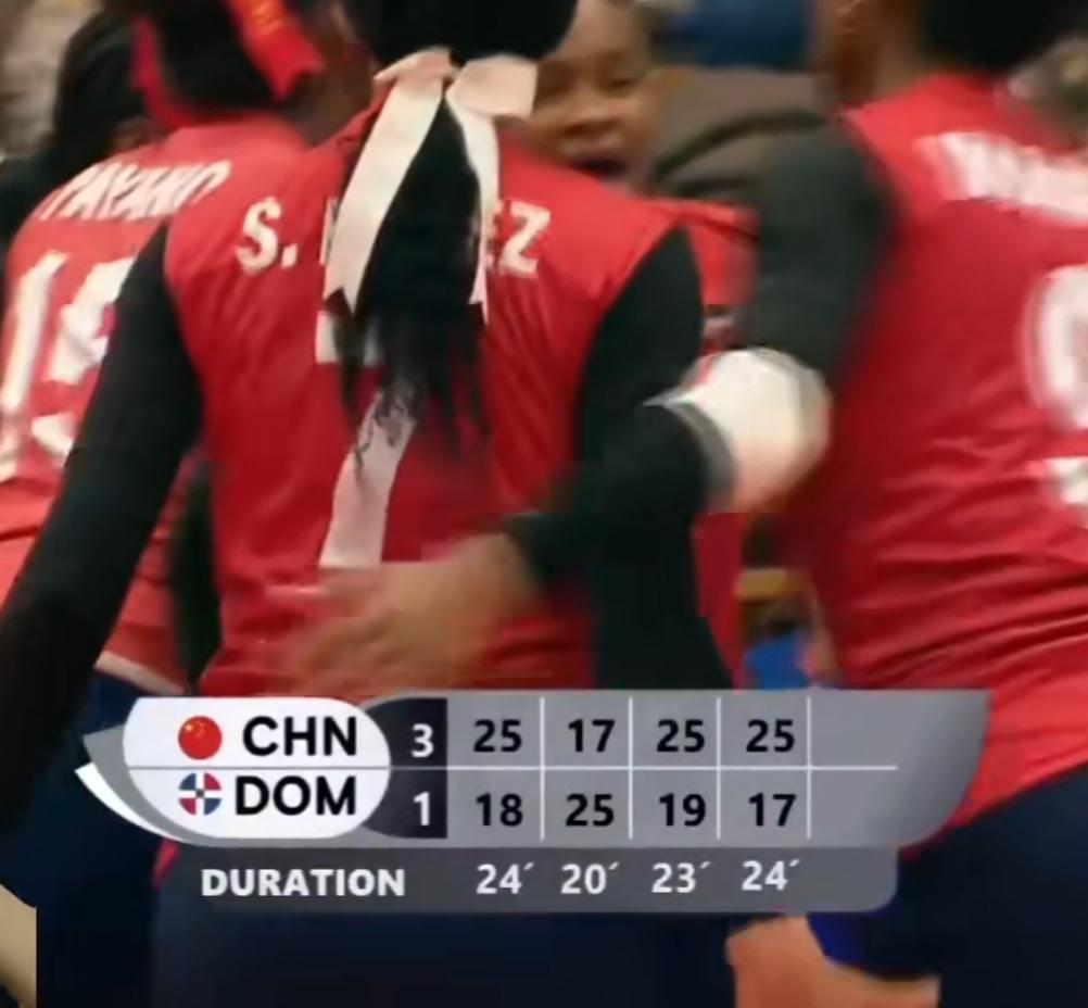中国U17女排3-1多米尼加U17女排，
艰难打进了U17女排世锦赛的八强，
这