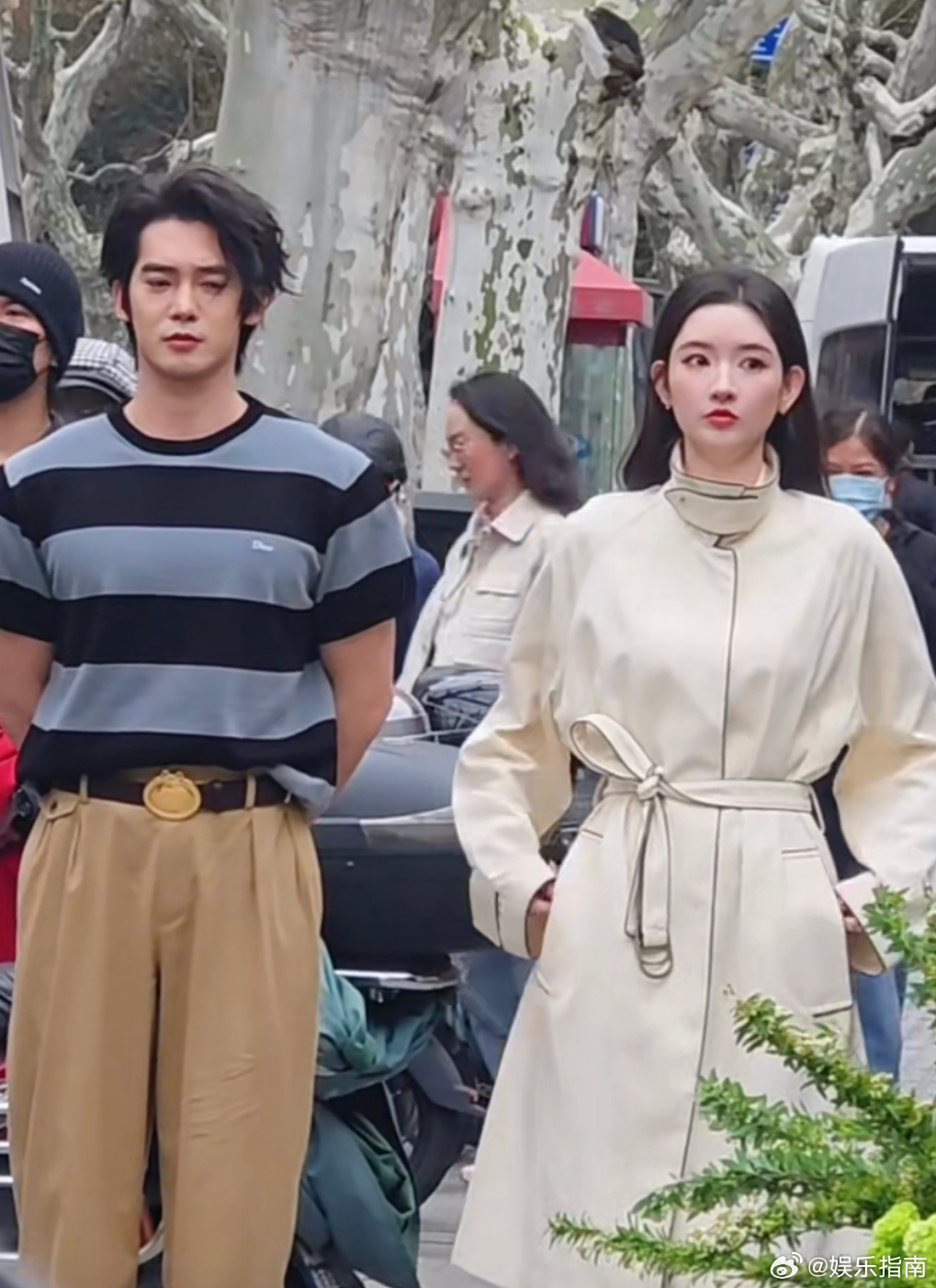 于适王玉雯同框拍摄品牌大片路透！状态真不错！ 