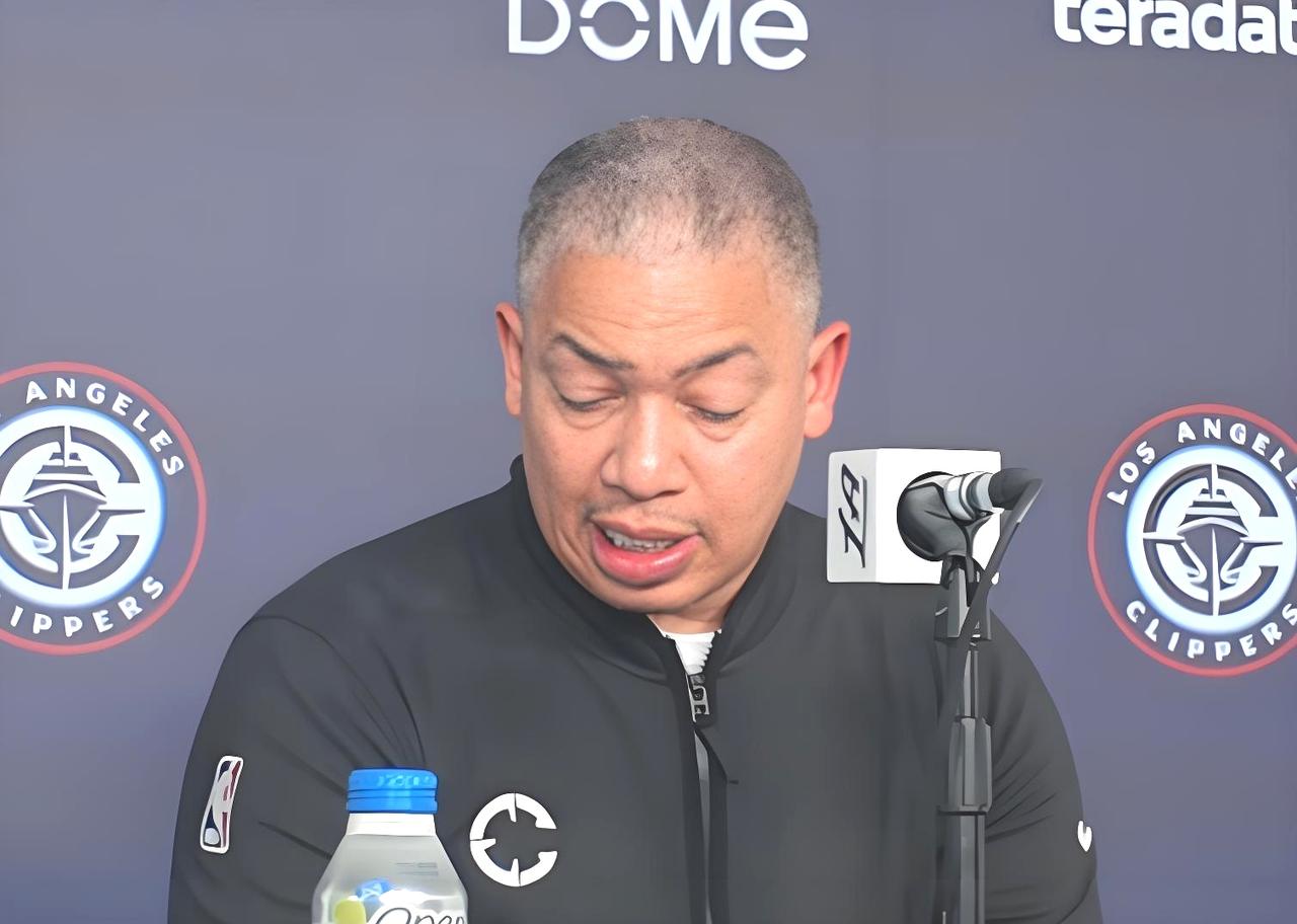 敢于承担责任，就冲这一点泰伦卢就比乌杜卡强！

其实快船同森林狼开赛前很多人就认