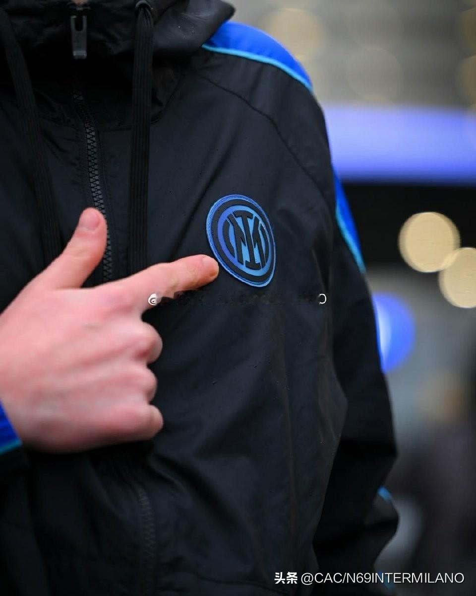 【2025/26国家德比】

国际米兰VS对门首发阵容

标准3-5-2
索默，