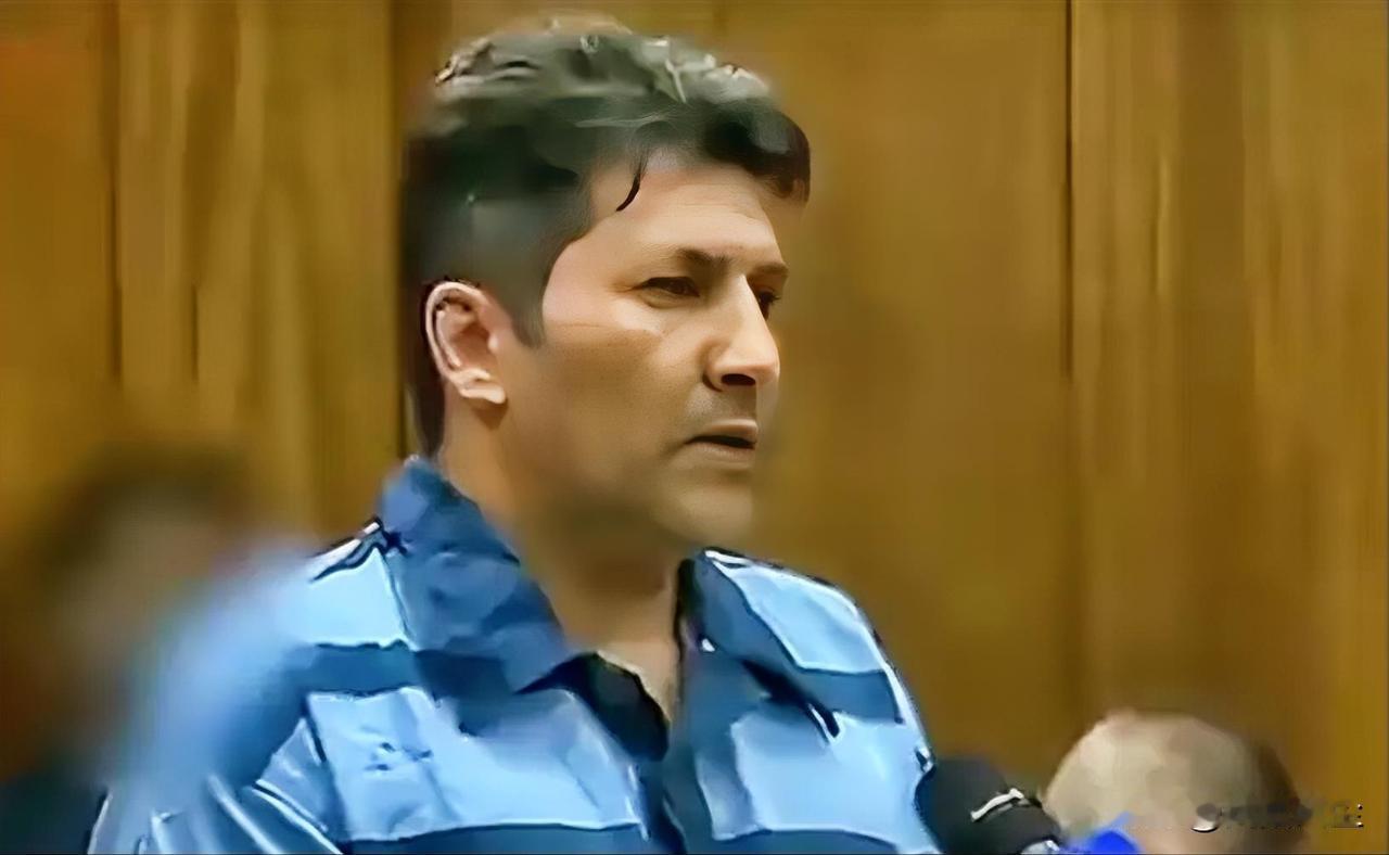 伊朗官方媒体披露，伊朗卡拉季附近一家制造革命卫队导弹发射器零件的工厂员工被捕。该