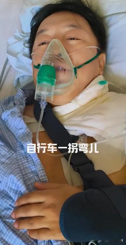 黄渤摔断锁骨引热议：手机没扔，罪可没少受！

9月7日，海浪电影周上，黄渤自曝骑