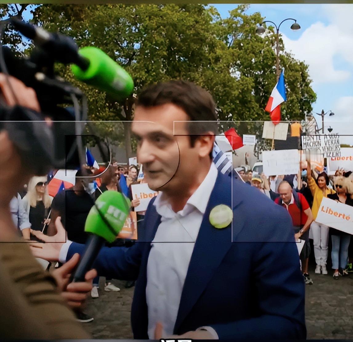 忍不下去了，法国政客怒喷马克龙疯了，拿900亿填俄乌窟窿，不顾法国人死活。
 