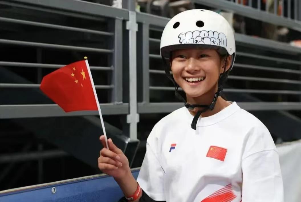 没拿金牌，同样闪亮奥运会的运动员：
 
1、张博恒
 
2、曹利国
 
3、郑好