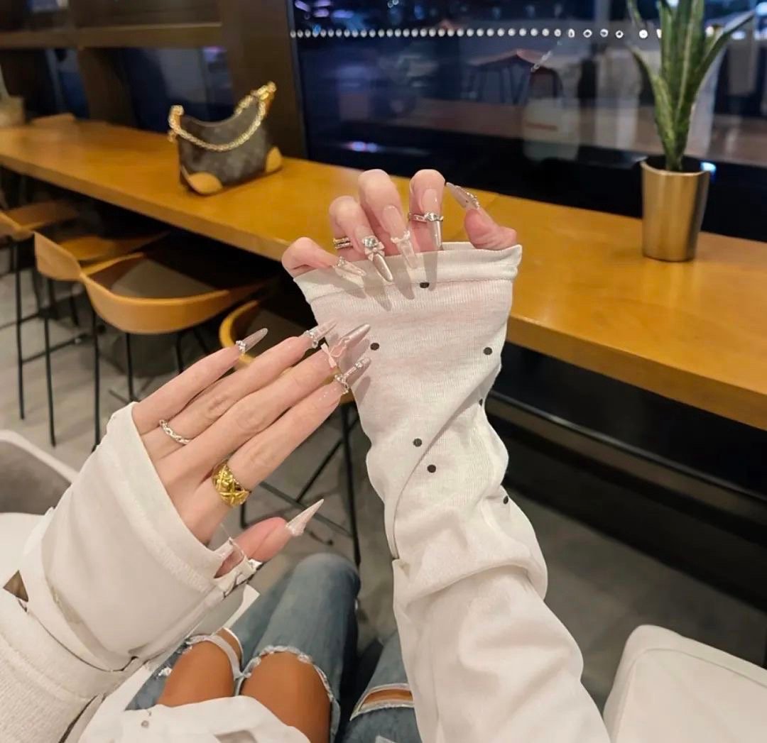 𝐄𝐧𝐣𝐨𝐲 𝐥𝐢𝐟𝐞 没有好好告别的人还会重逢吗 早知道那天是