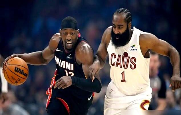 76人球迷还觉得骑士好打？醒醒吧！

常规赛直接被剃了个4-0光头，场均净负13