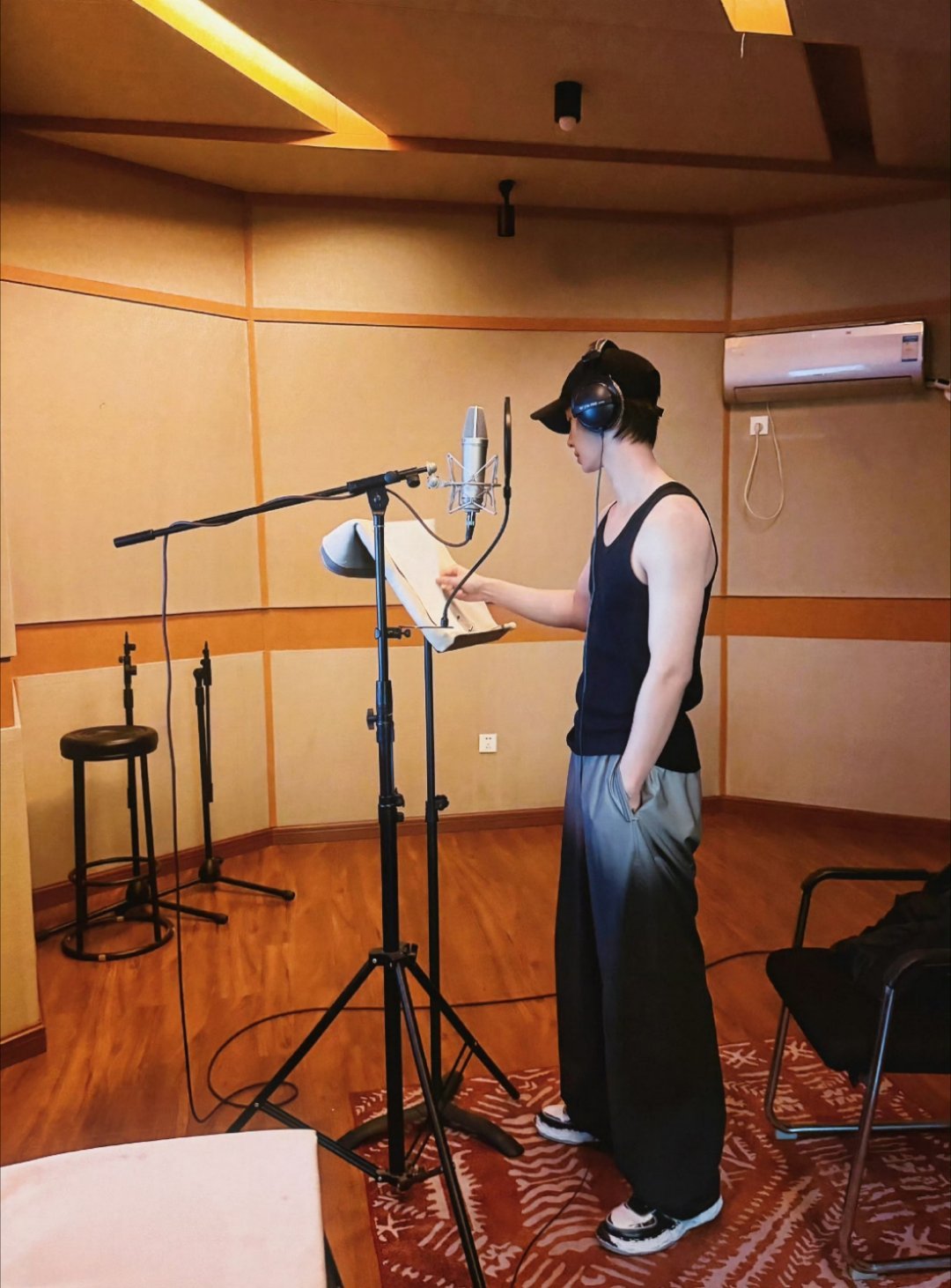 何与你怎么穿什么都那么帅，我真的服了