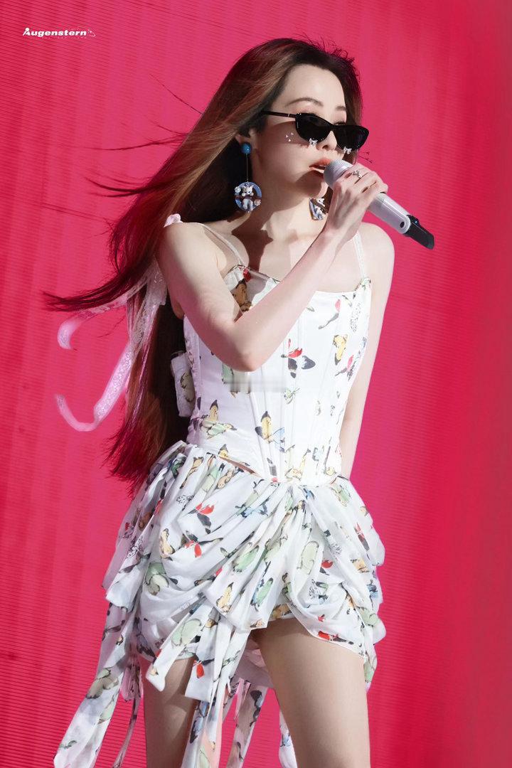 第七届TMEA年度十大金曲新老音乐人同台上榜，阵容跨度超大，见证华语乐坛不同年龄