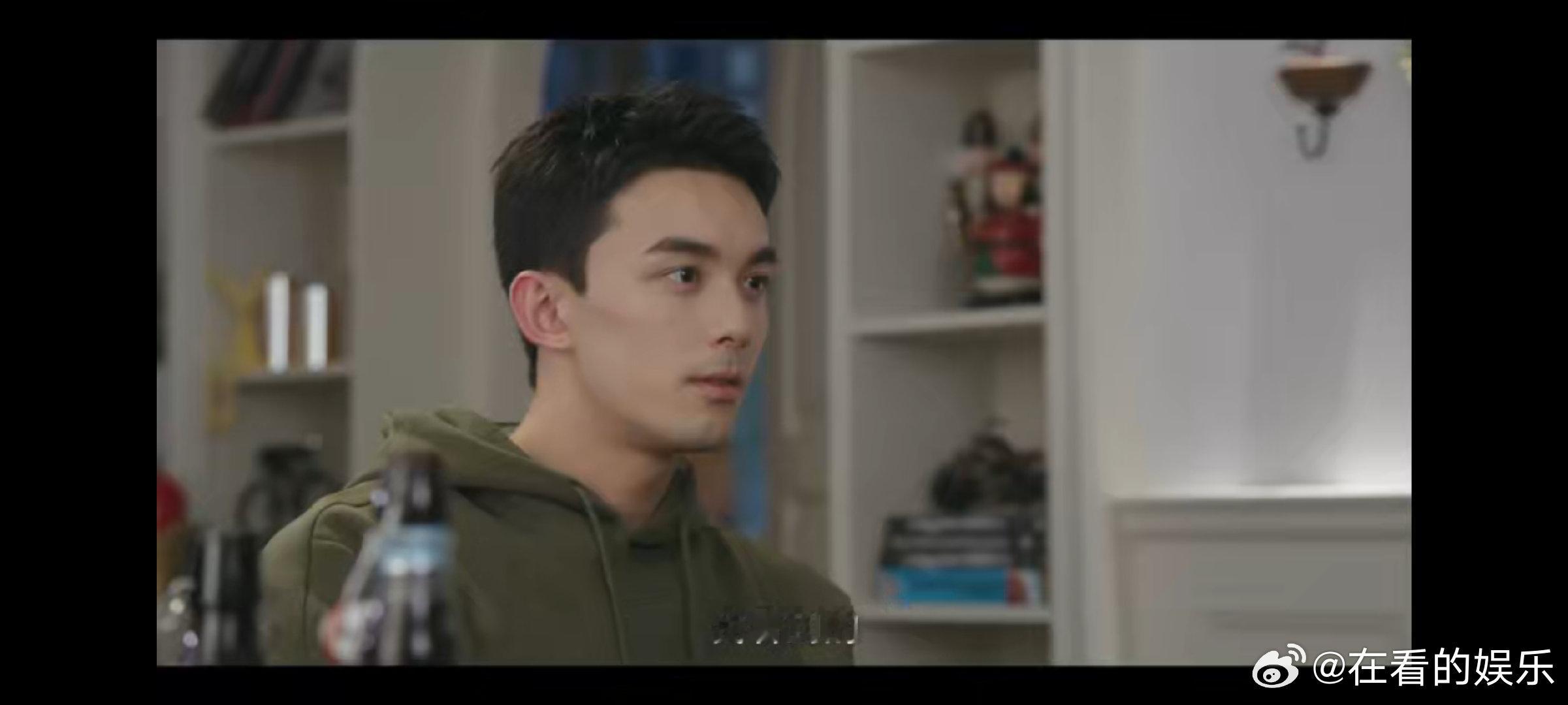 #赵今麦新戏喝醉酒#《在暴雪时分》 让我们真正品味到了一些少年少女们相聚在一起时