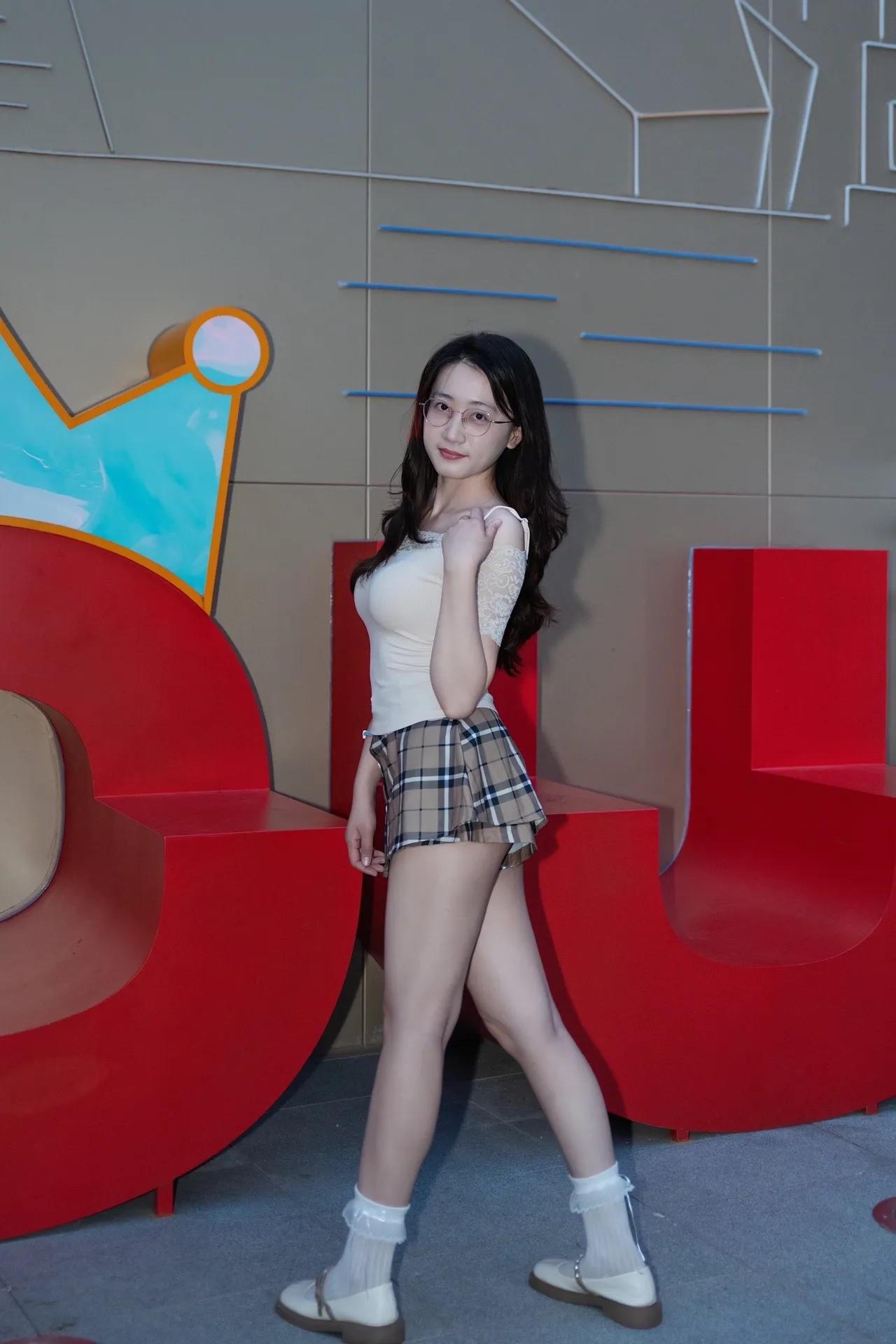 每个少女都有一个公主梦，jk穿搭jk青春感穿搭 jk风穿搭 jk裙搭配 美少女