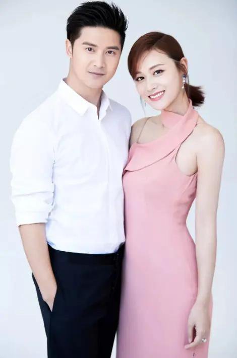 叶一茜谈23岁就结婚的原因叶一茜聊23岁结婚的真实原因，细数当下心态与生活感悟，
