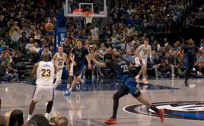 独行侠挑战失败！没有依据推翻原本判罚湖人vs独行侠