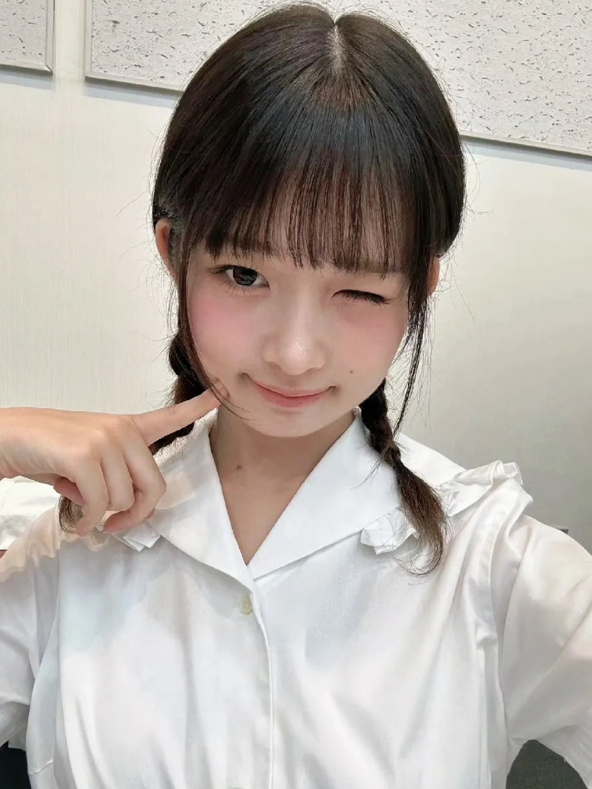 直井怜和Liz交流感情中 