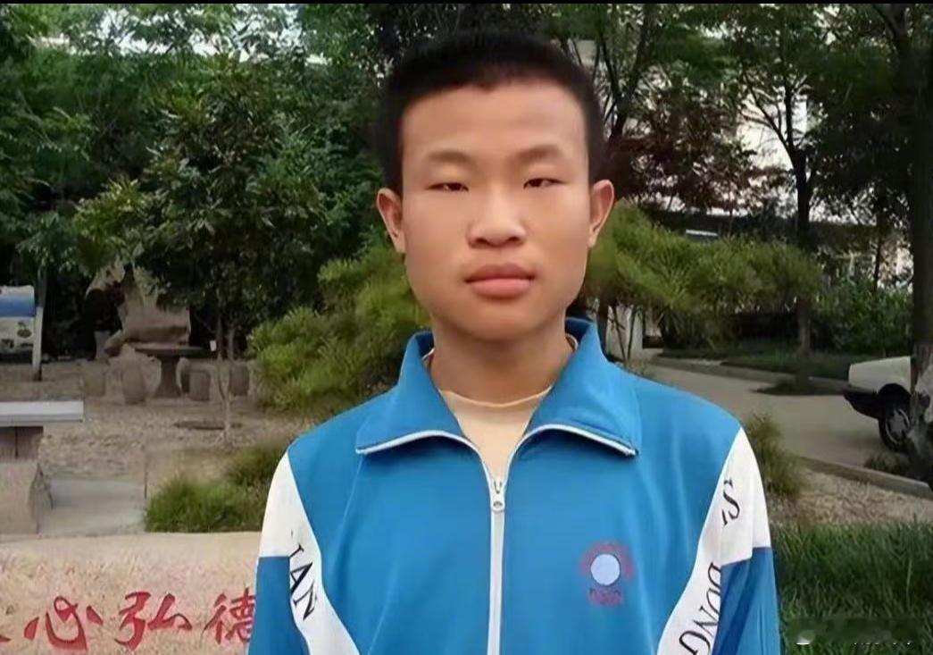 著名经济学家郎咸平为天才韦东奕发声，让家人多关心他的健康才是当务之急！ ​​​