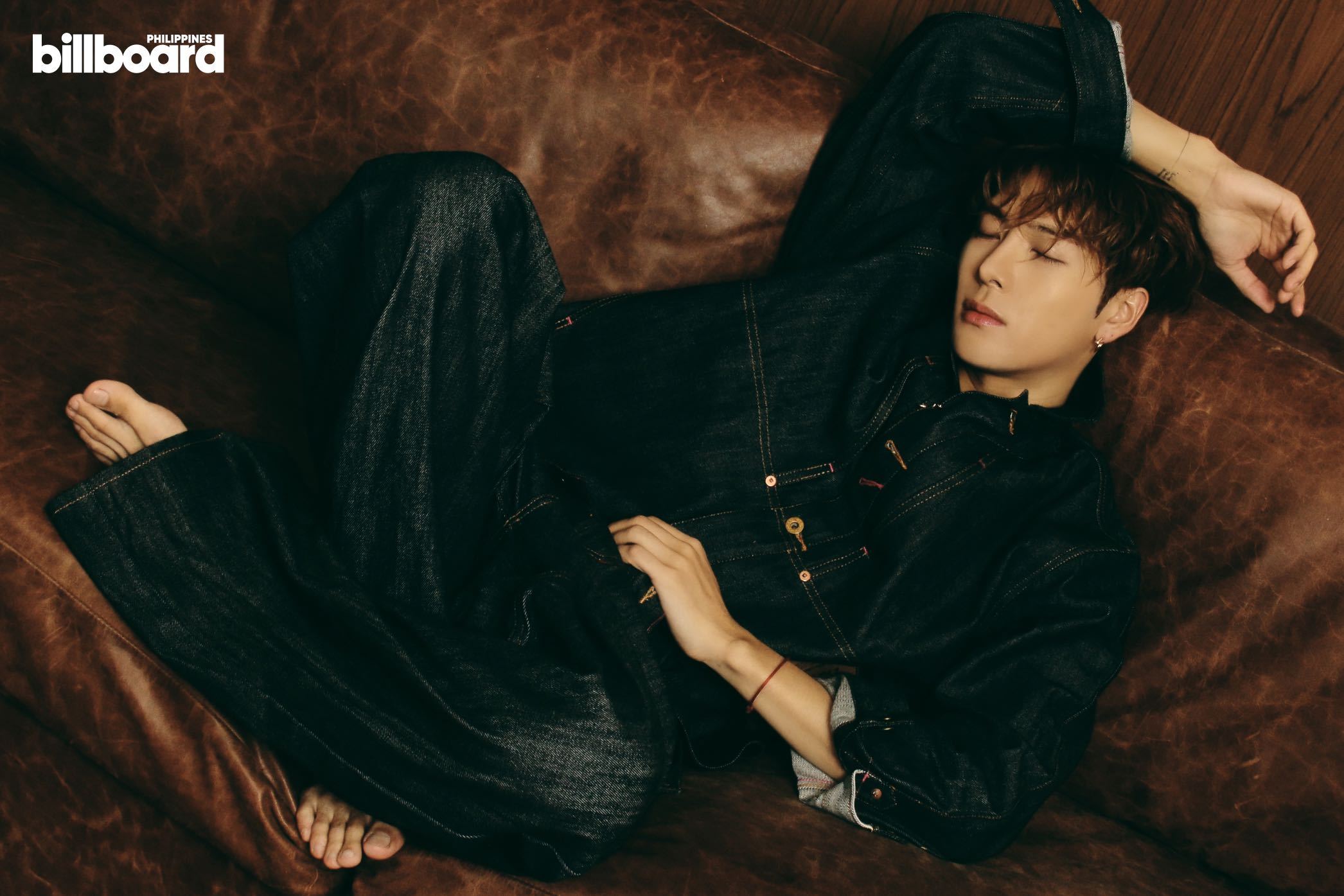 王嘉尔Billboard新封18宫格 这是独属于 的时尚味道！真的被嘉尔最新释出