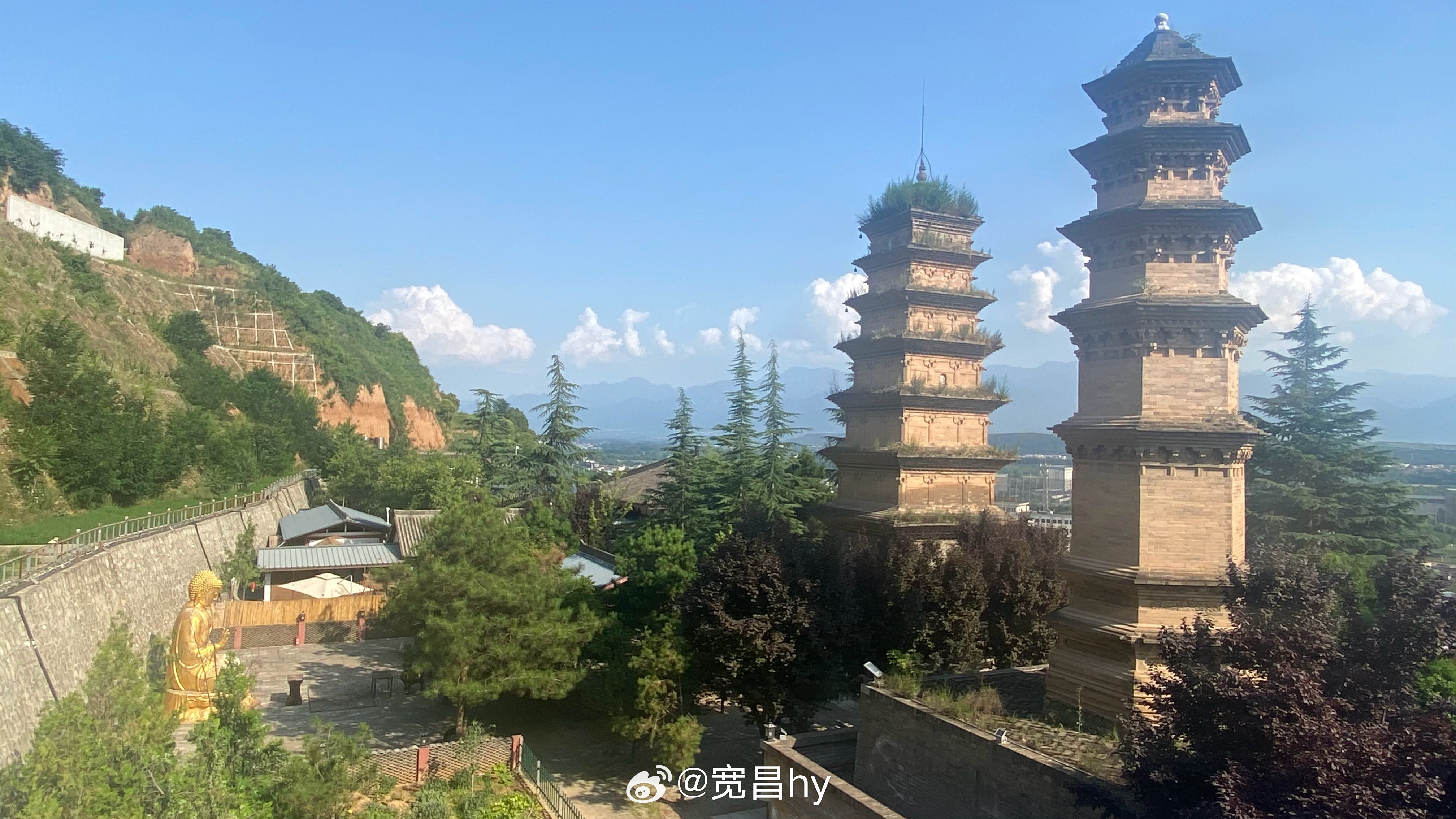 微博云祈福祈福2026华严宗祖庭西安华严寺 任何时候，都不要怀疑自己的价值，也不