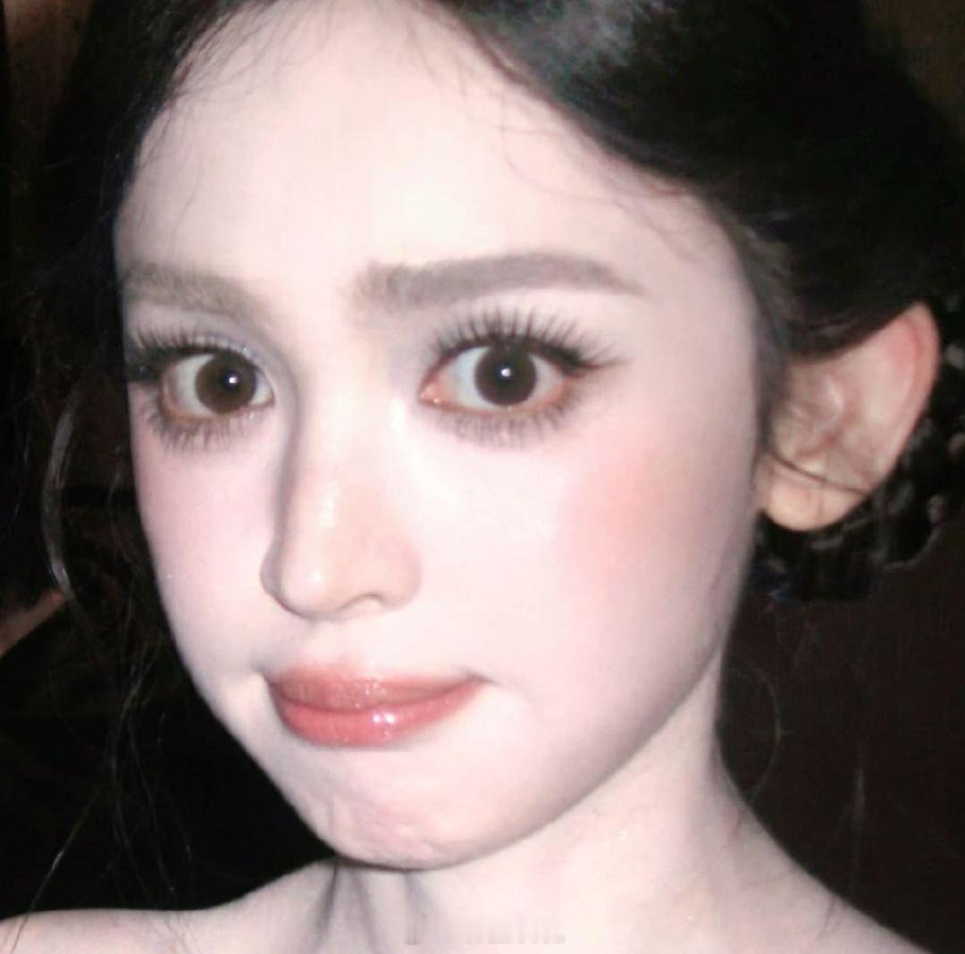 娜扎老师真的太萌了😭💍 