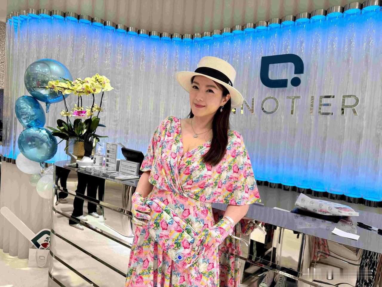 💖40岁苟芸慧激罕现身公开活动，骚腰线怀孕传闻不攻自破！
💖艺人毛舜筠、苟芸