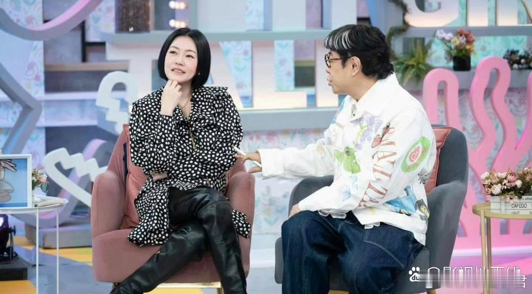 小S说有可能会退居幕后《小姐不熙娣》小S称没想到会那么快回归主持，想先试试看，现