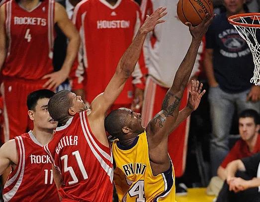 【🏀传奇对决：巴蒂尔VS科比，攻防大战的回忆杀⚔️】

前NBA球星肖恩-巴蒂