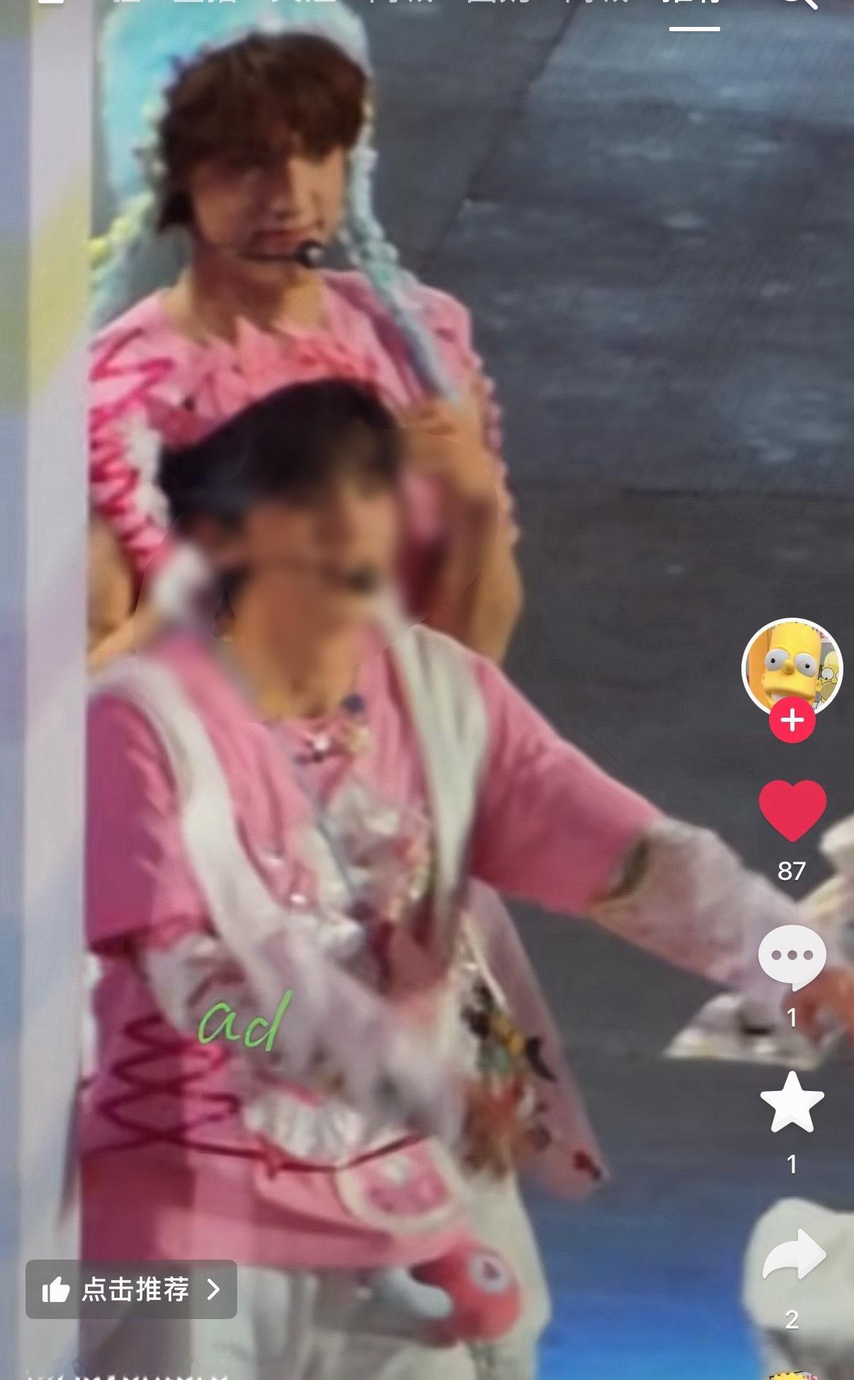 啊啊啊啊啊 好萌 好可爱 让妈妈亲亲