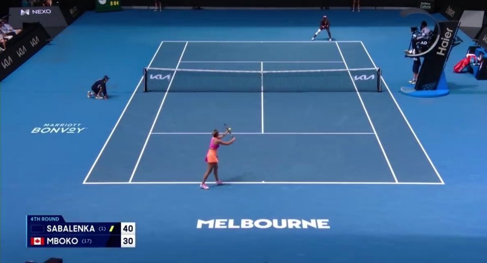 萨巴伦卡2比0姆博科顶住反扑太牛了！萨巴伦卡错失3赛点仍2-0拿下，抢七局6-0