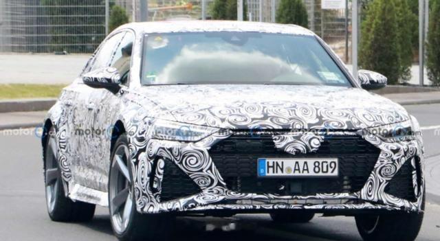 #汽车资讯# 【取消溜背？没灵魂了！全新奥迪RS7路试谍照曝光，换装插混动力】如