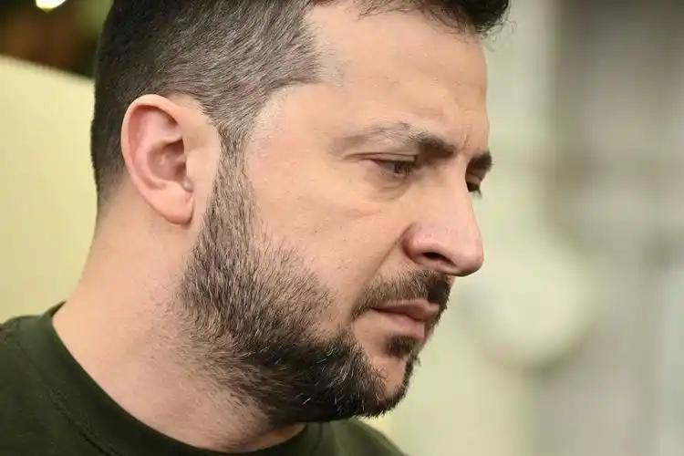 美国《政治报》捅破窗户纸：北约不要乌克兰，更不要泽连斯基。

2月19日，4名北