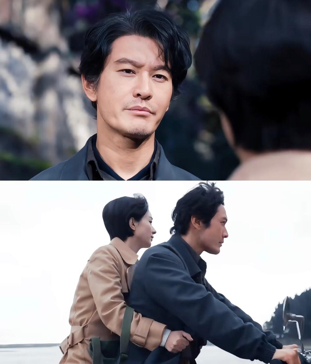 哭笑不得啊🥲
本来看得剧情心里难过，
谁知道弹出来这么一条“两人一往摩托上坐就