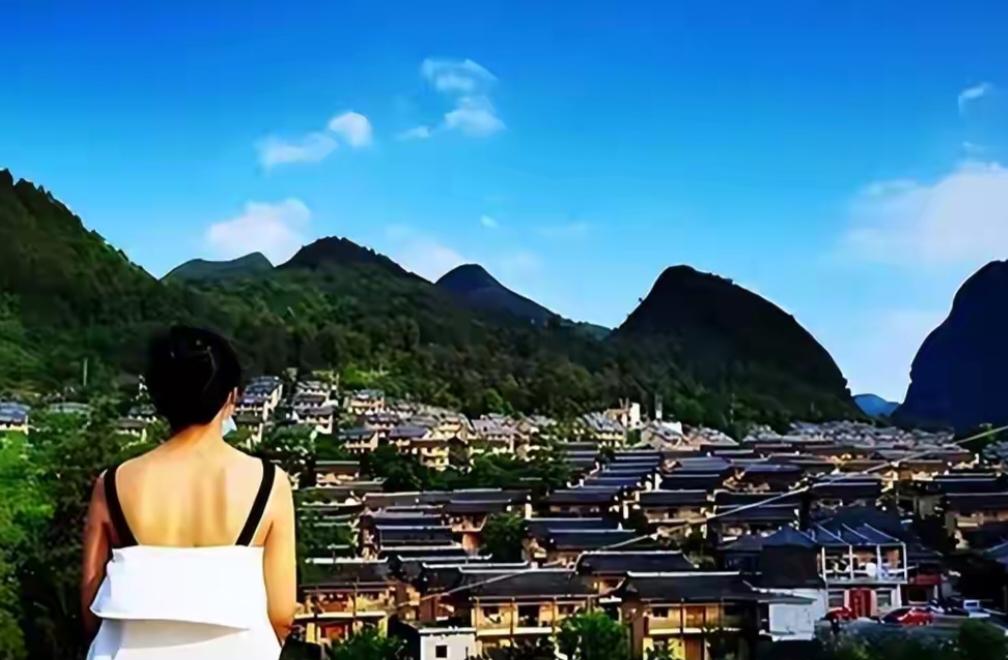 广西与贵州交界处的“菇类村”，女性衣着开放，以母系社会为主

这个藏在深山里的村