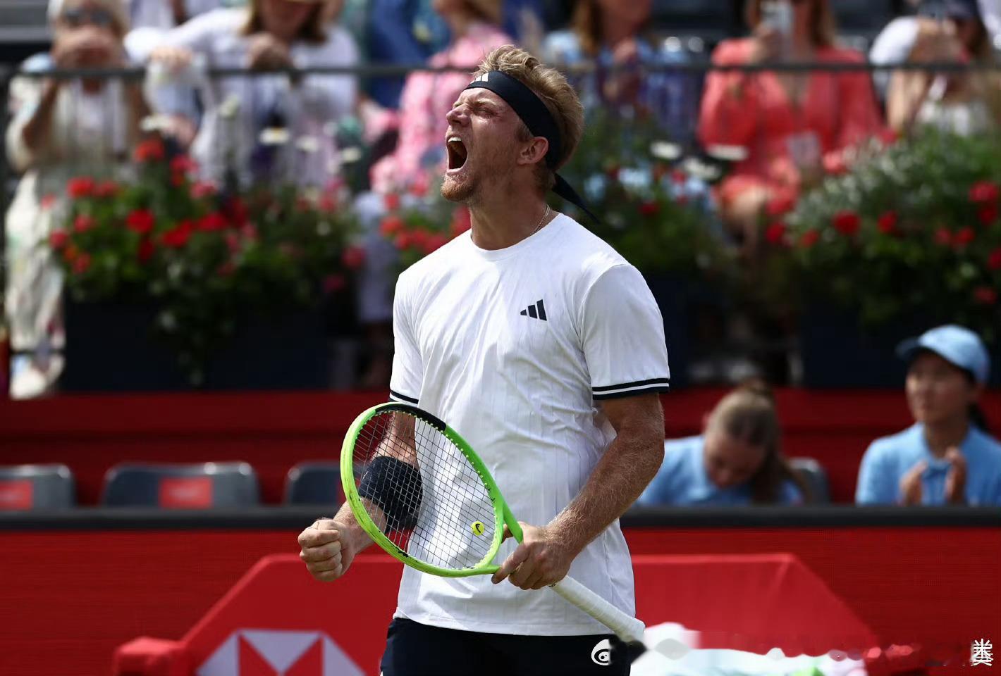 两站2️⃣ATP500赛事周四4️⃣完整赛果⬇️：🔥🇩🇪哈雷：🔥🇺🇸