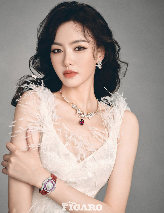 【Cover】 登上Madame Figaro 九月新刊，连续四年亮相的“老朋友