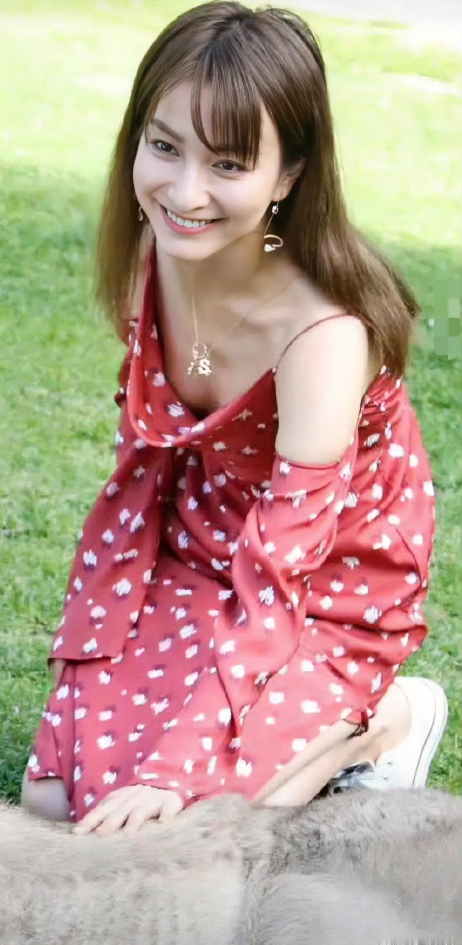 吴昕这是一点都不拿咱当外人呀 ​ ​​​   #热门#