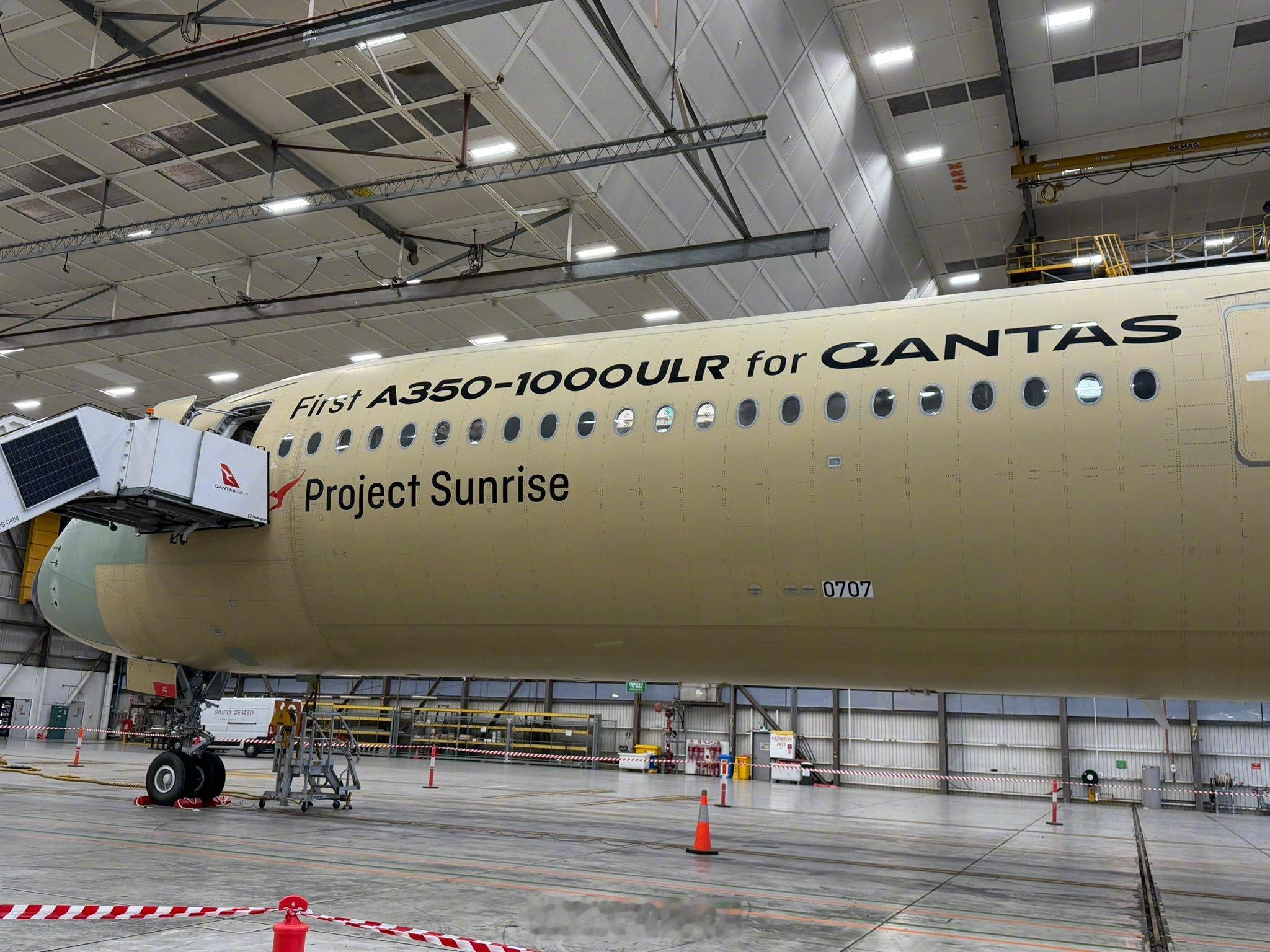 空客为澳航“日出计划”定制的A350-1000ULR首次进行航线验证来到澳大利亚