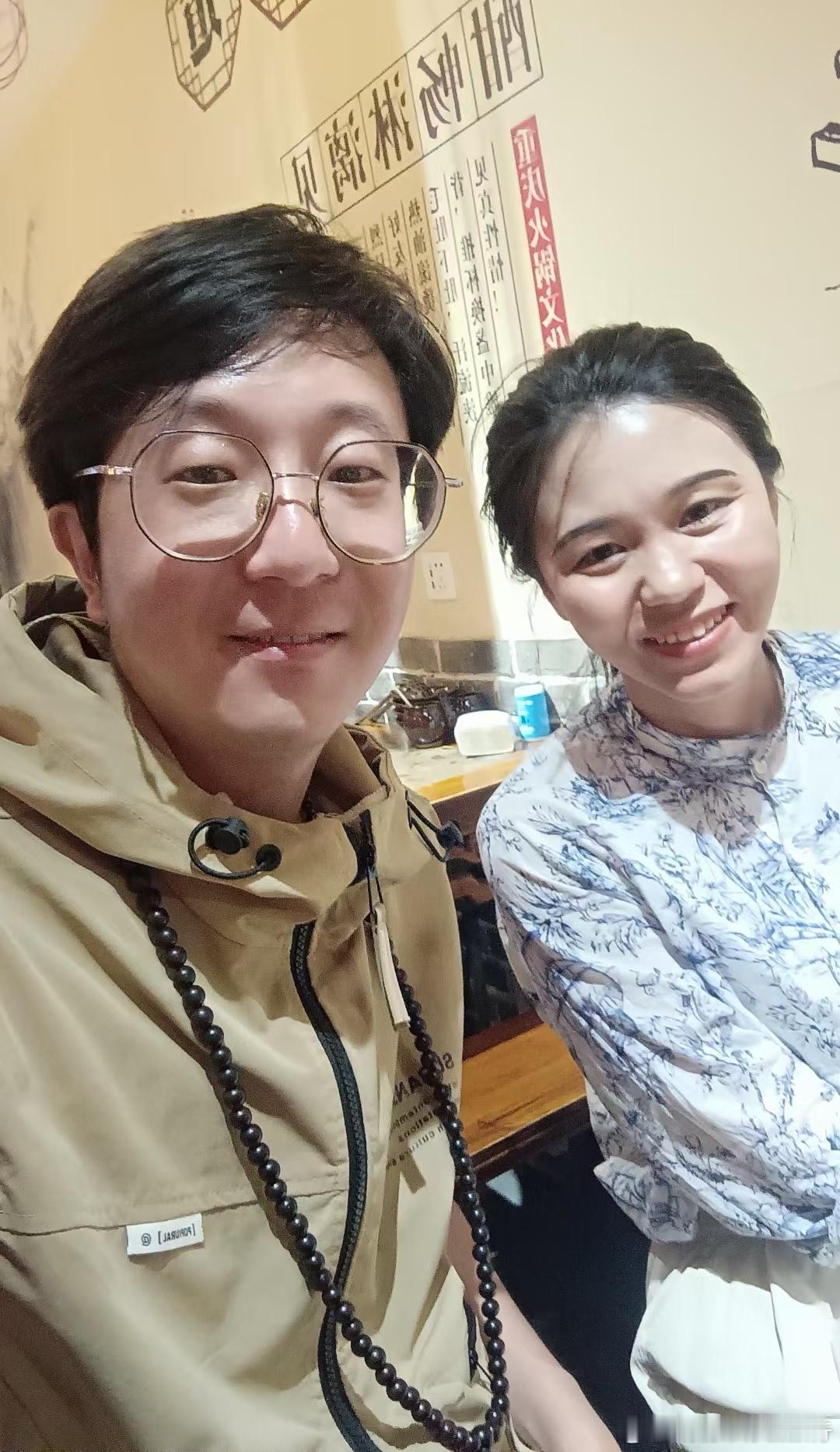 回家的方向，路过天津市，继续停留津，与老友相聚，有缘聚天津，感谢金老师，热情的招