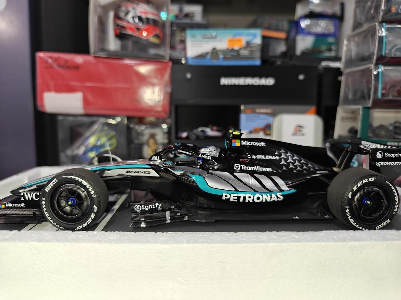 迷你切1/18比例 安东内利 F12026日本大奖赛夺冠 梅奔W17 Y3联名特