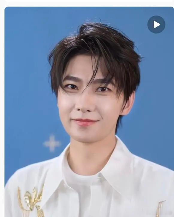 杨洋现在长这样了吗 ​​​
