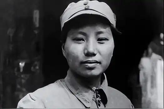 1950年，美女匪首吴珍子在甘肃被俘，面对审问，她红着眼，对审讯人员说：“实不相