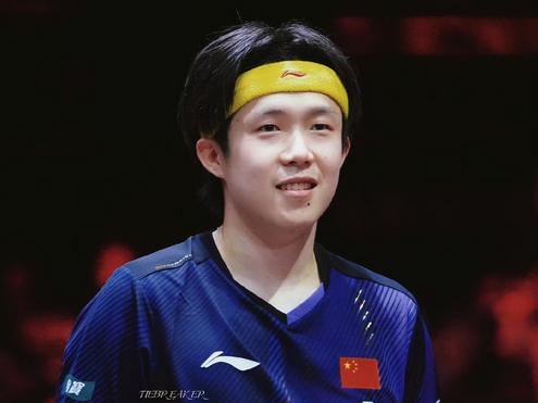 WTT冠军赛重庆站男单签表出炉，国乒男队签位不是很理想，首轮就有向鹏与梁靖崑、周