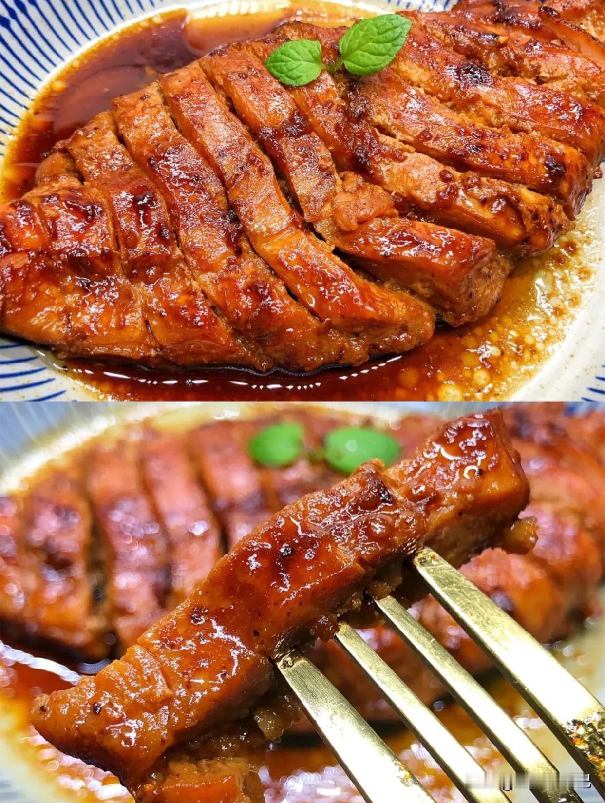 #图文创作打卡挑战活动#
㊙️秘制黑椒鸡胸肉，鲜嫩多汁好吃不怕胖

🌲减肥中的